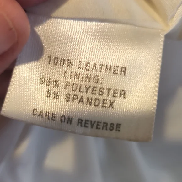 St. John leather jkt white M - Picture 12 of 14